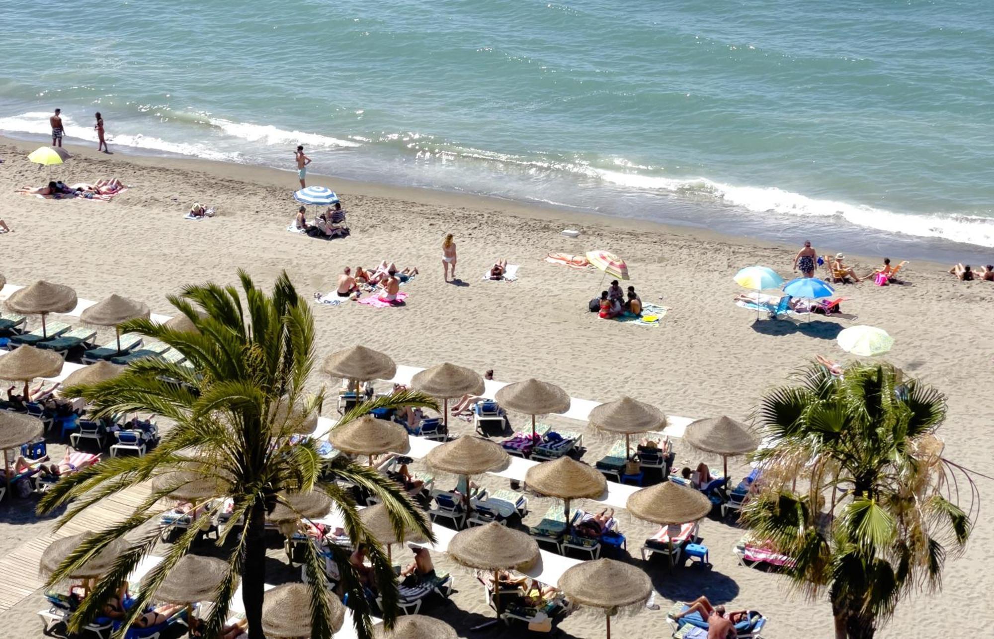 Mediterraneo 508. Fantastic Studio On The Beachfront With Sea Views. Marbella Eksteriør bilde